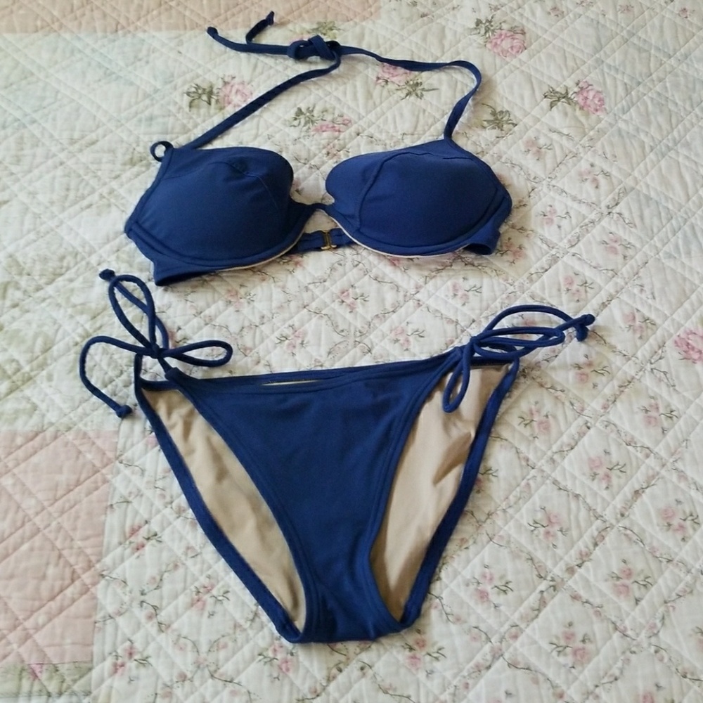 BLUE BIKINI 36C Top. SMALL BOTTOMS